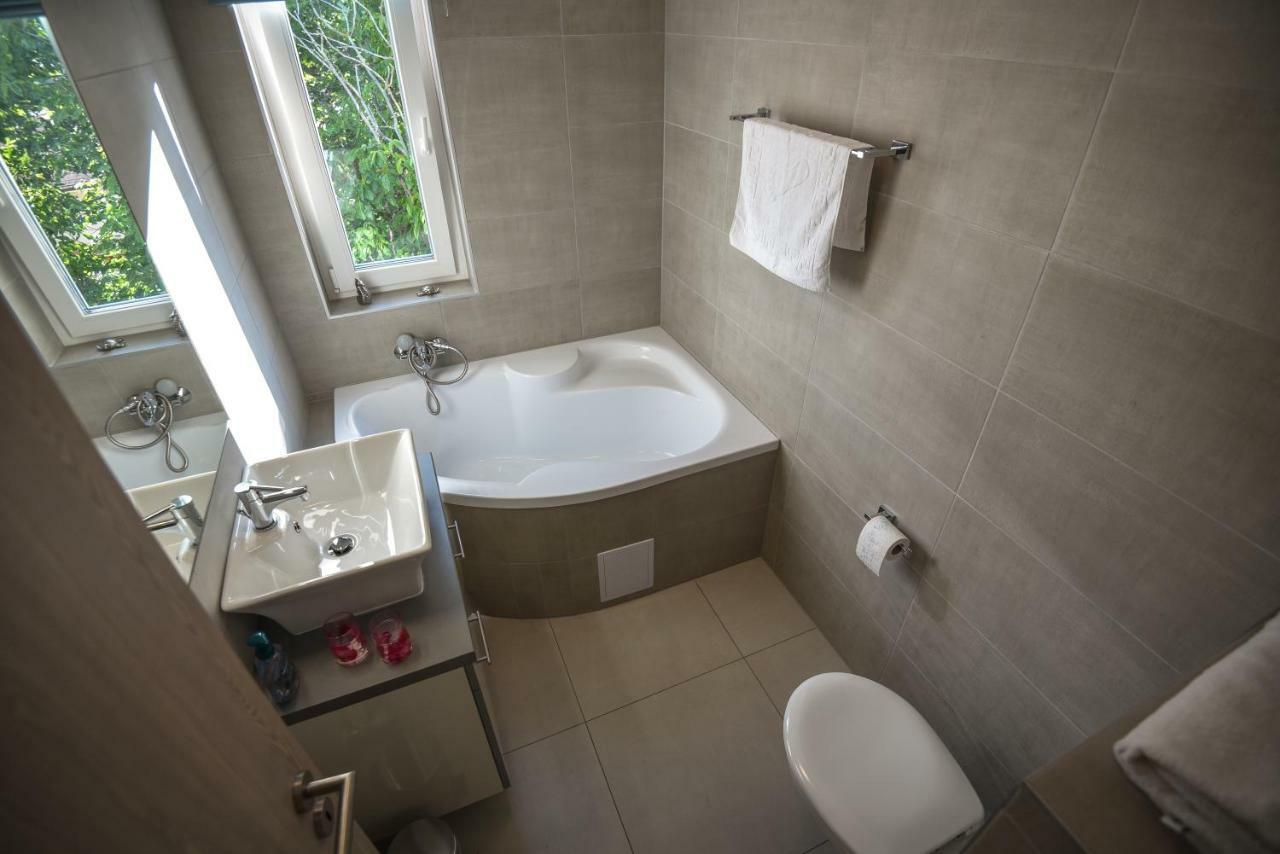 Francesca Apartman Siofok Bagian luar foto